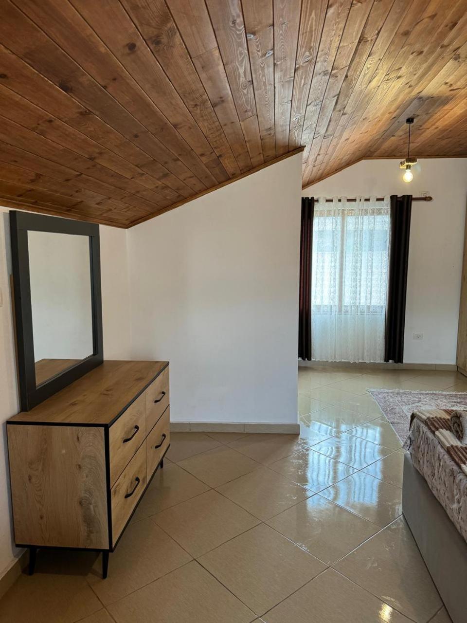 Papaj Villa Zefi Rrenc מראה חיצוני תמונה