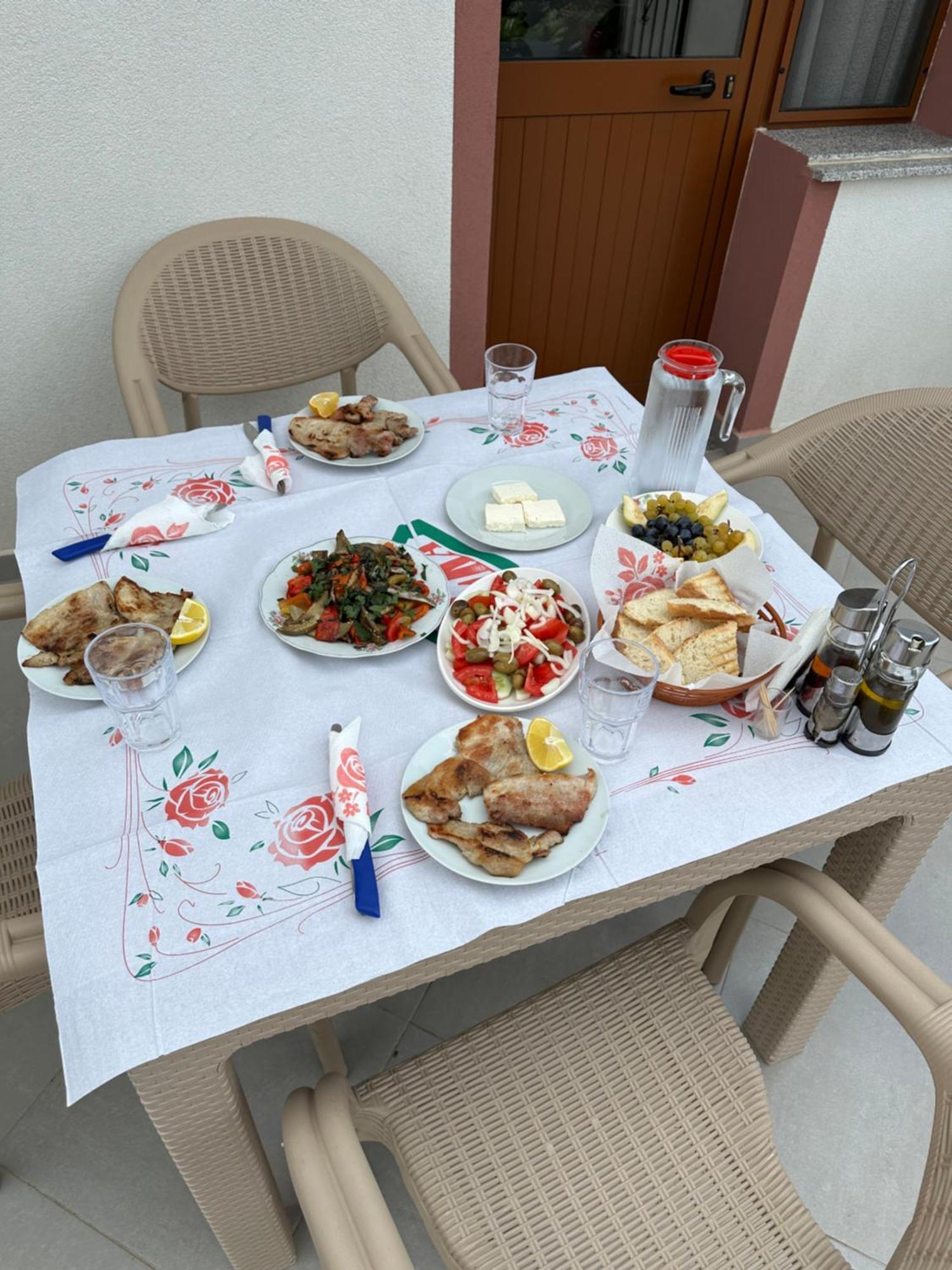 Papaj Villa Zefi Rrenc מראה חיצוני תמונה